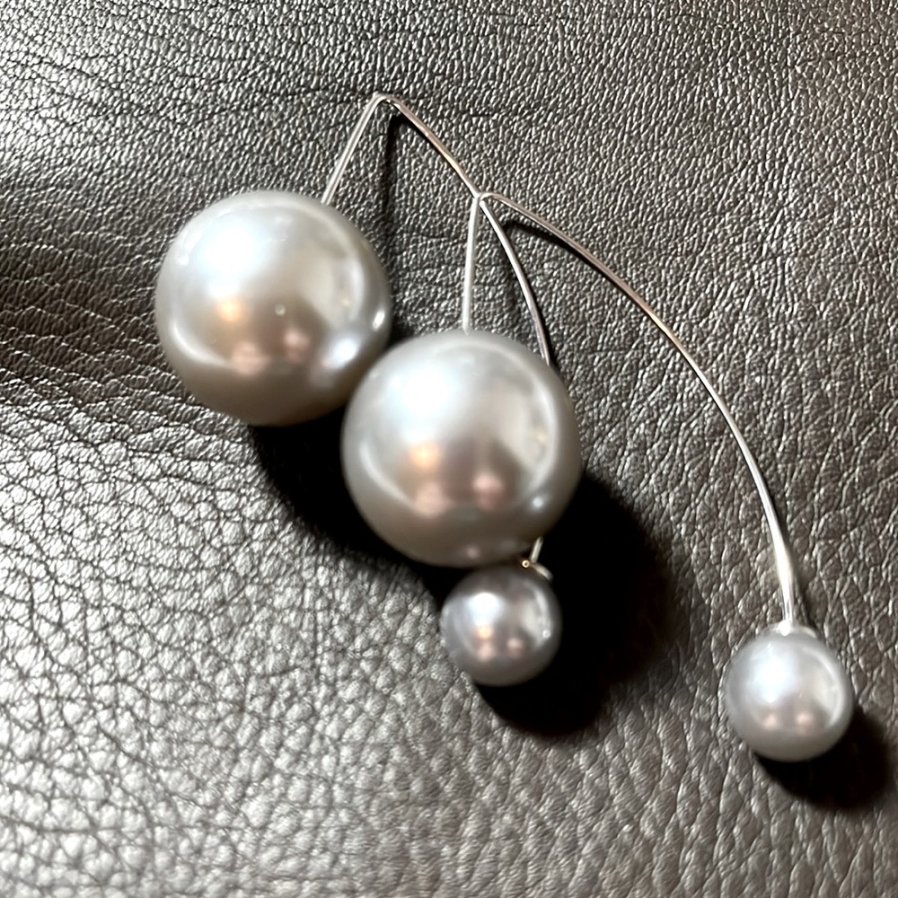 Silver Grey Pearl Transformer Earrings